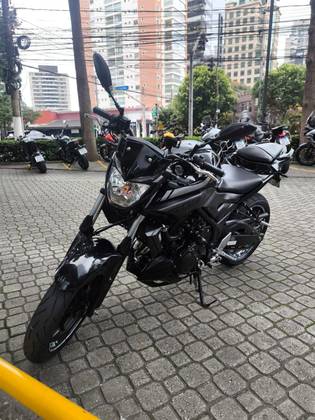 YAMAHA MT-03 ABS YAMAHA MT-03 ABS